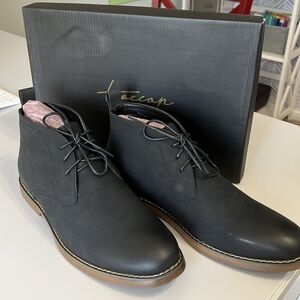 NWT Toecap Men's Black Chukka Lace Up Boot / Size 10